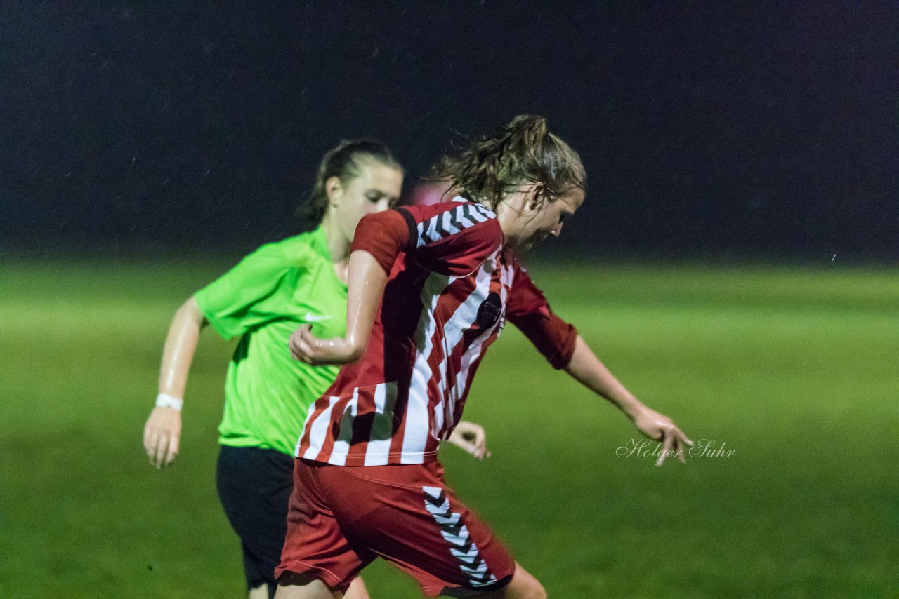 Bild 136 - B-Juniorinnen TuS Tensfeld - MTSV Olympia Neumnster : Ergebnis: 4:1